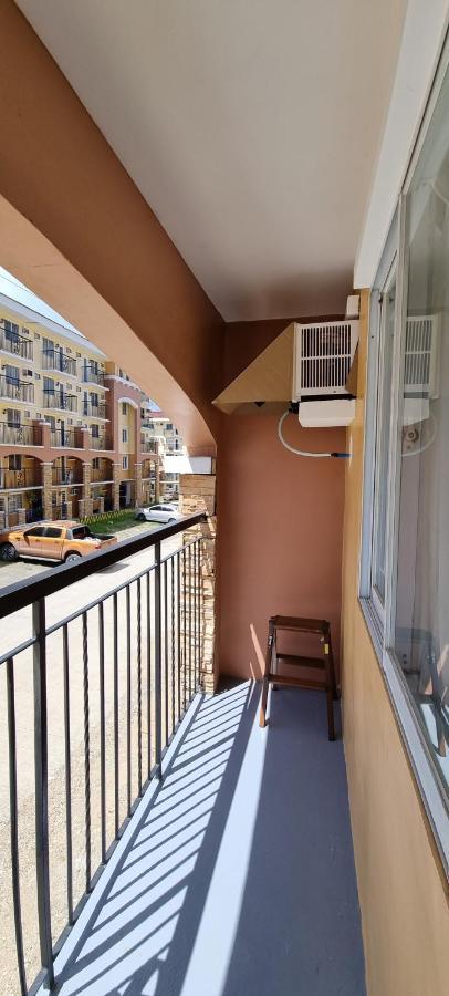 Mikaela'S Crib- 1 Bedroom Flat @ Arezzo Place Condominium Davao City Buitenkant foto